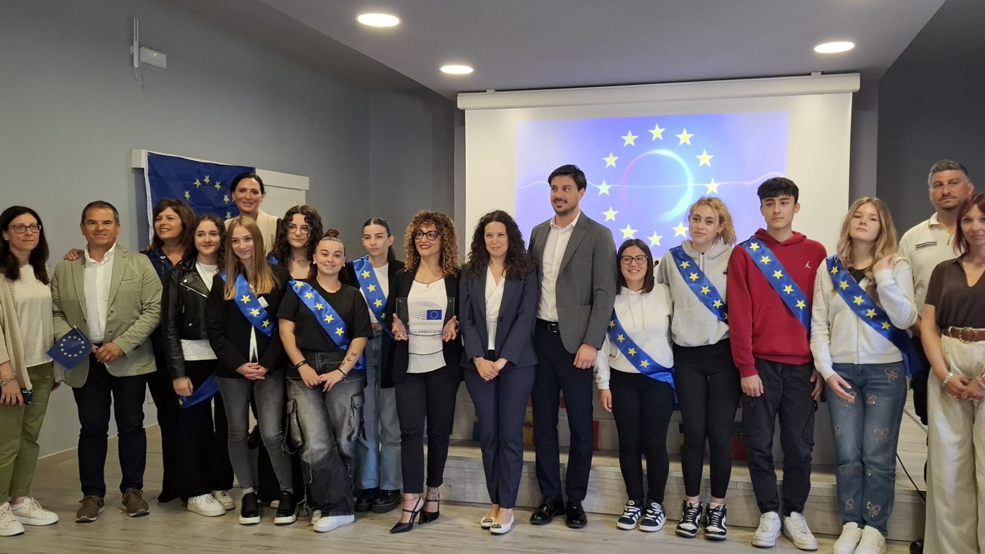 inaugurazione scuola ambasciatrice parlamento europeo