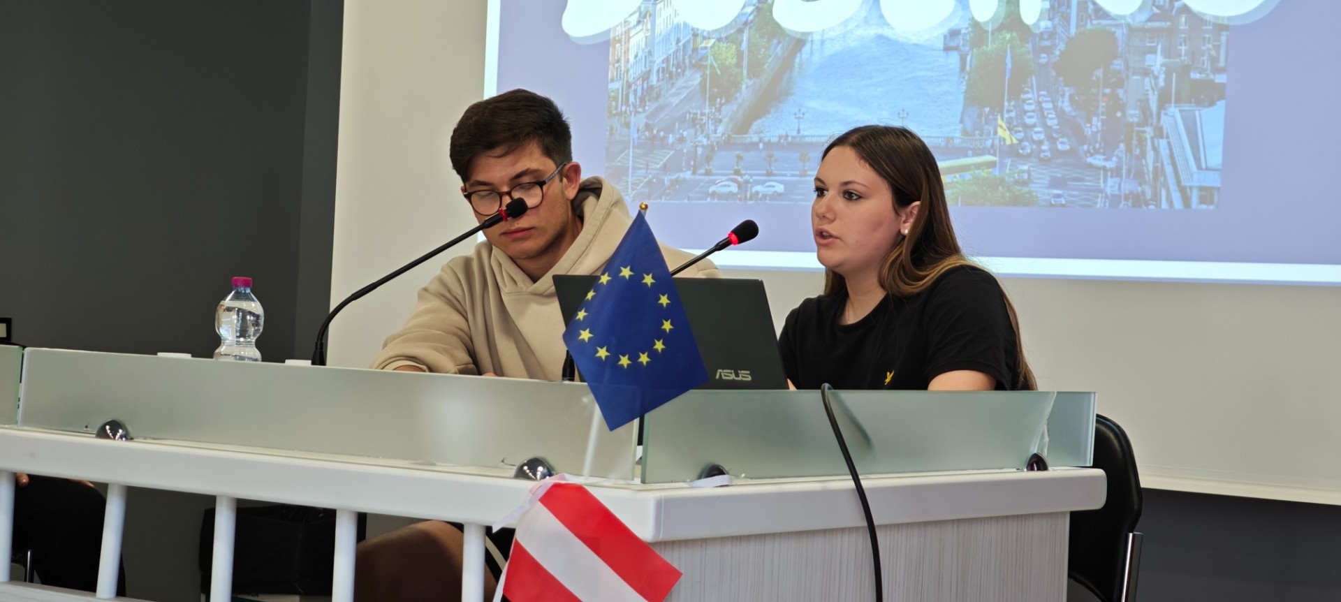 inaugurazione scuola ambasciatrice parlamento europeo