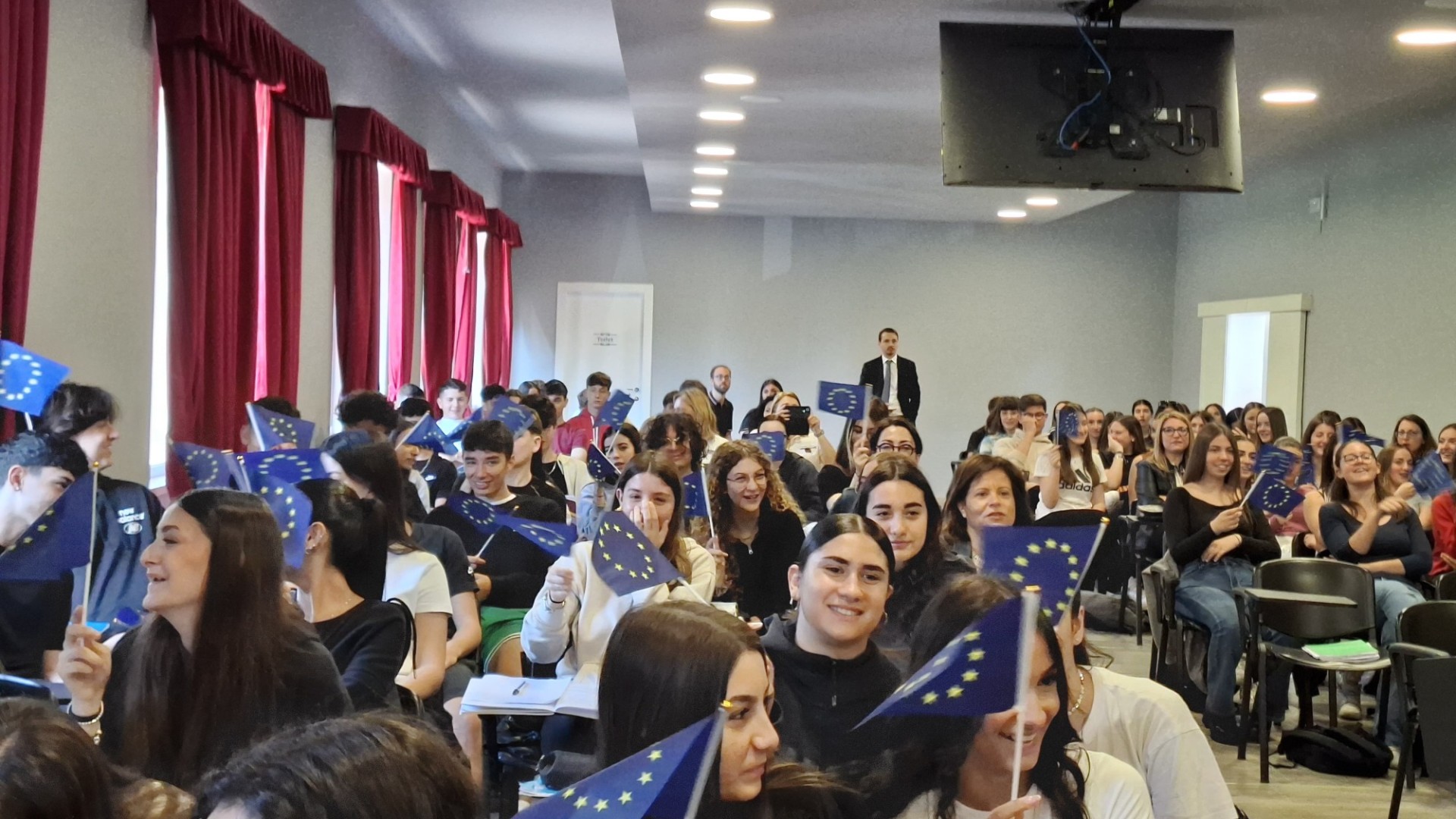 inaugurazione scuola ambasciatrice parlamento europeo