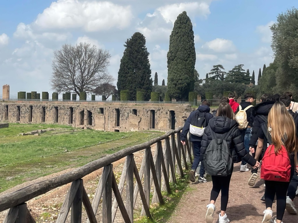 villa adriana 2025